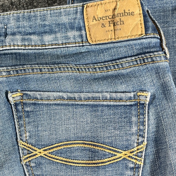 * Abercrombie & Fitch Junior’s Light Washed Skinny Jeans Sz 00R - Picture 12 of 14